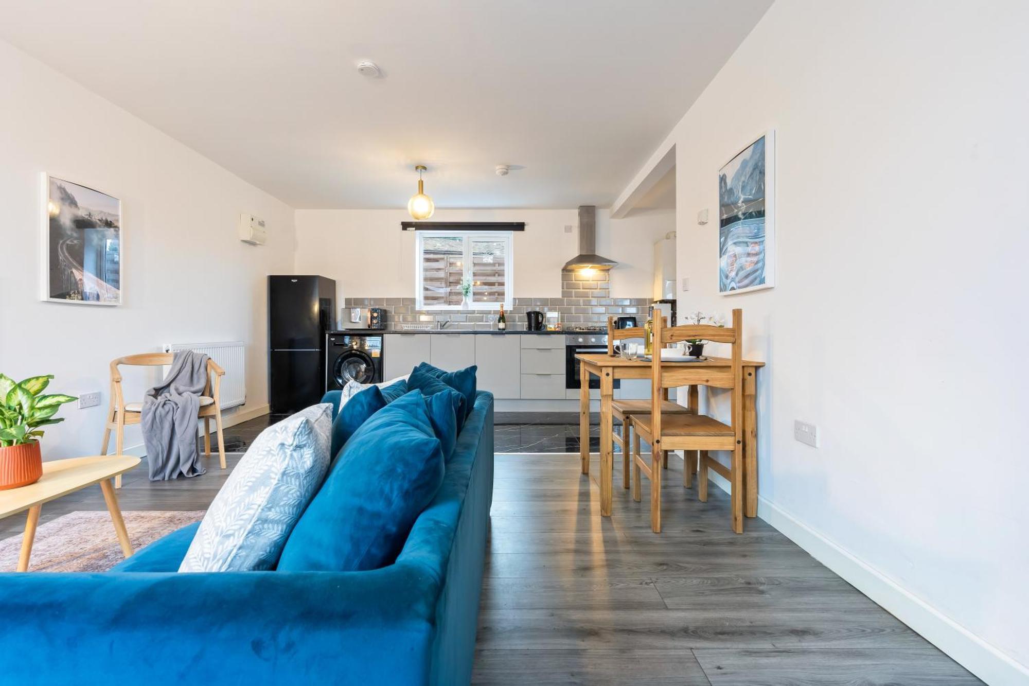 Stylish New Apartment - Free Wifi & Netflix - Top Rated - 3Mh Cradley Heath Exterior foto
