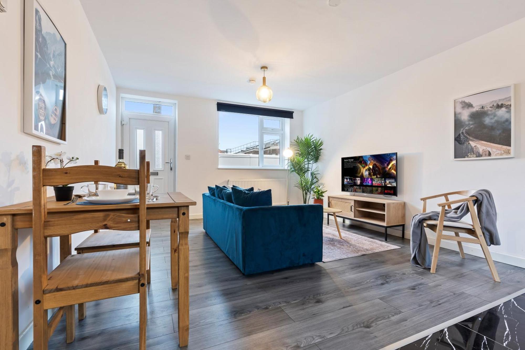 Stylish New Apartment - Free Wifi & Netflix - Top Rated - 3Mh Cradley Heath Exterior foto
